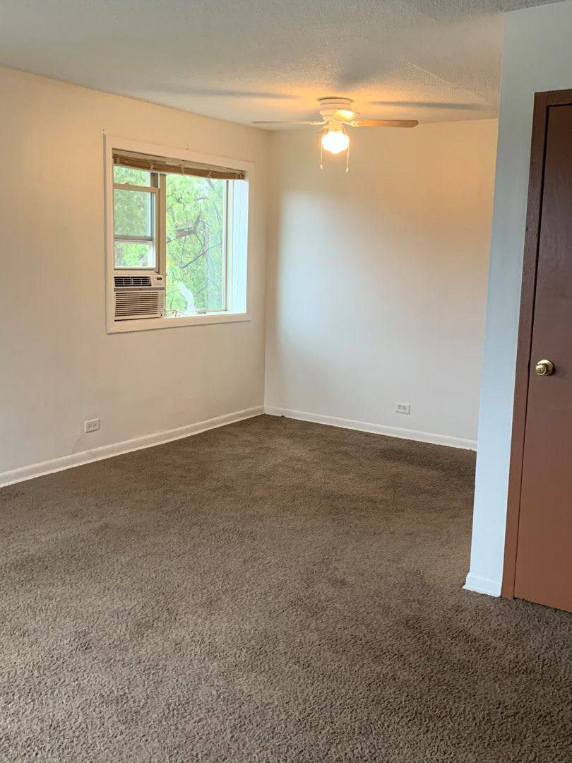 Apartment for rent at 173 Arbor, Wheeling, IL 60090