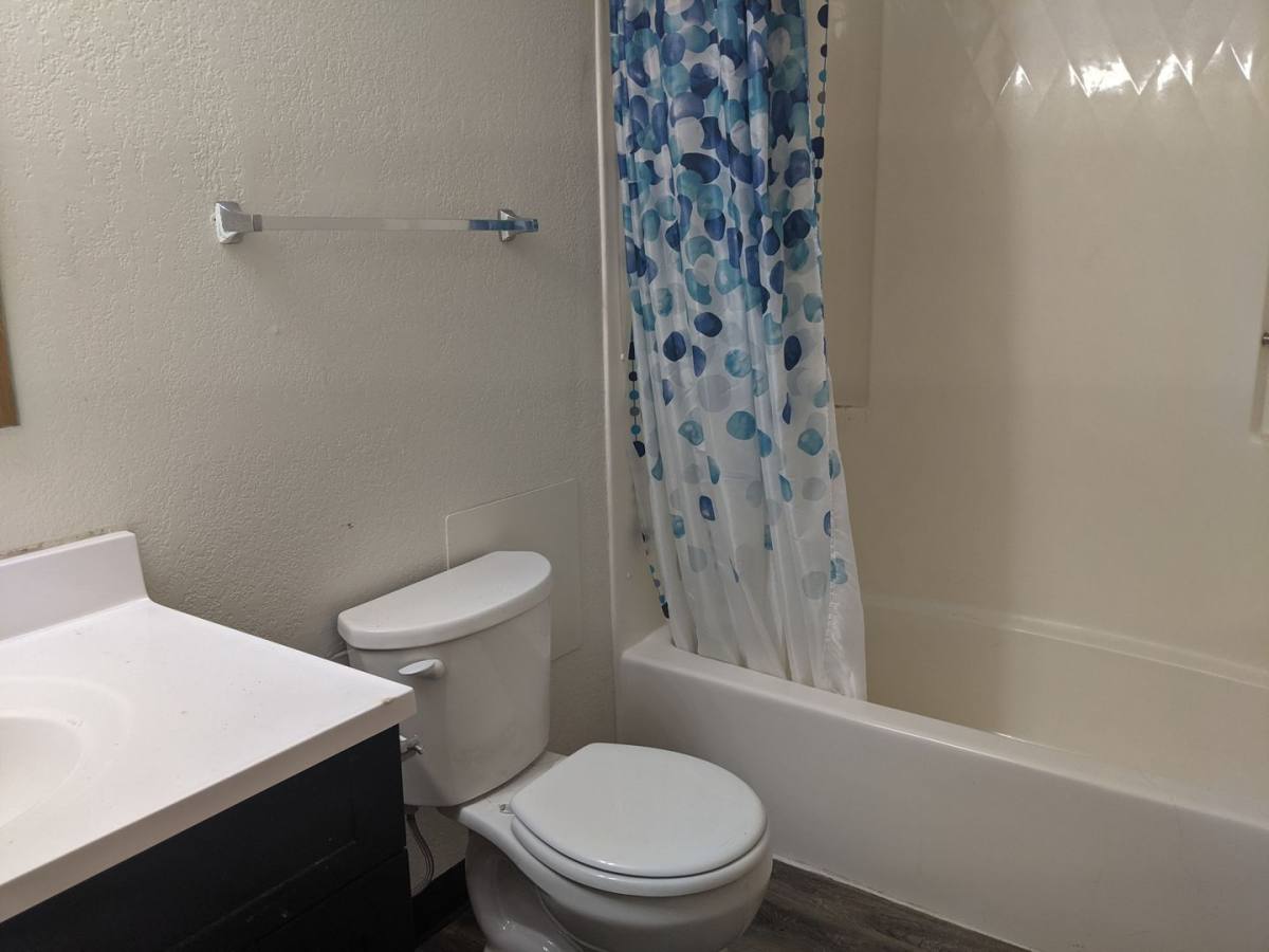 Apartment for rent at 206 Garfield St SE, Warroad, MN 56763