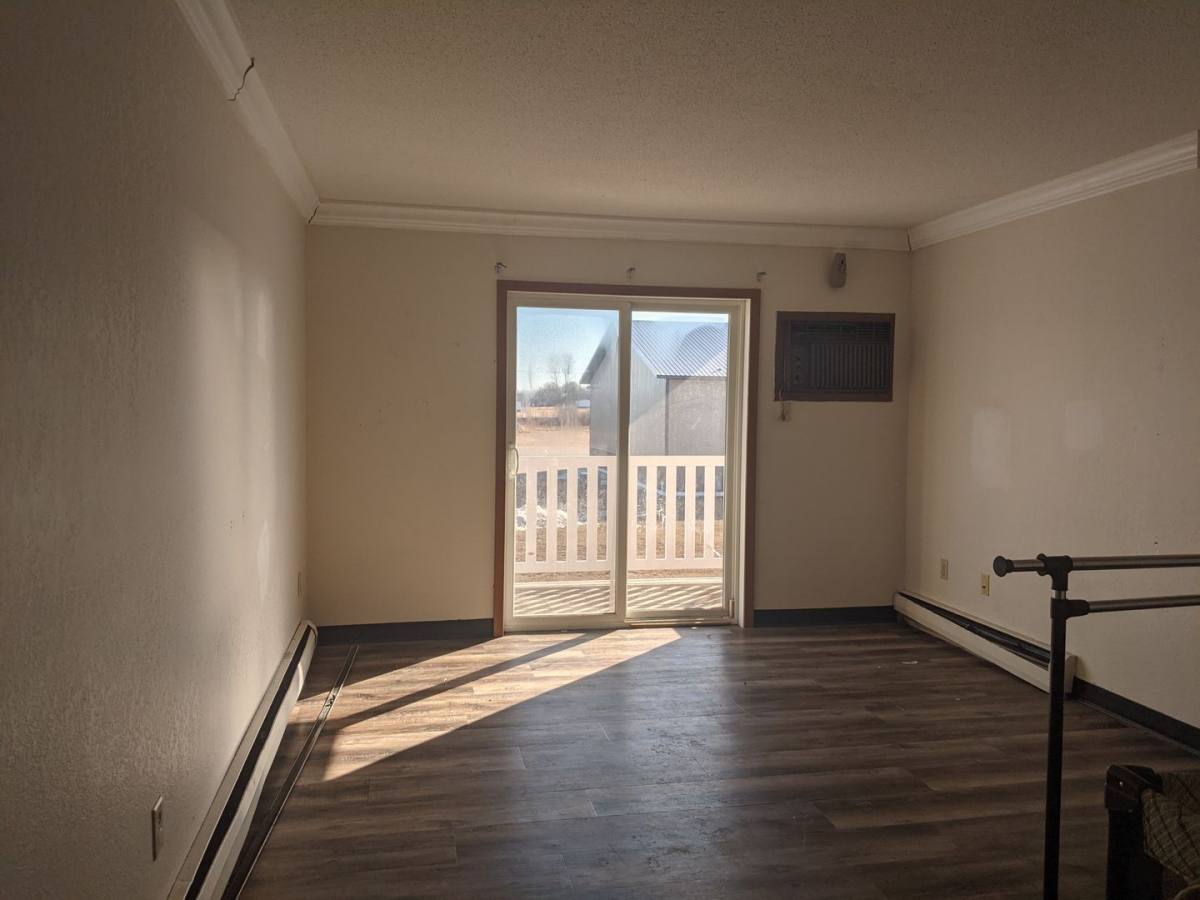 Apartment for rent at 206 Garfield St SE, Warroad, MN 56763