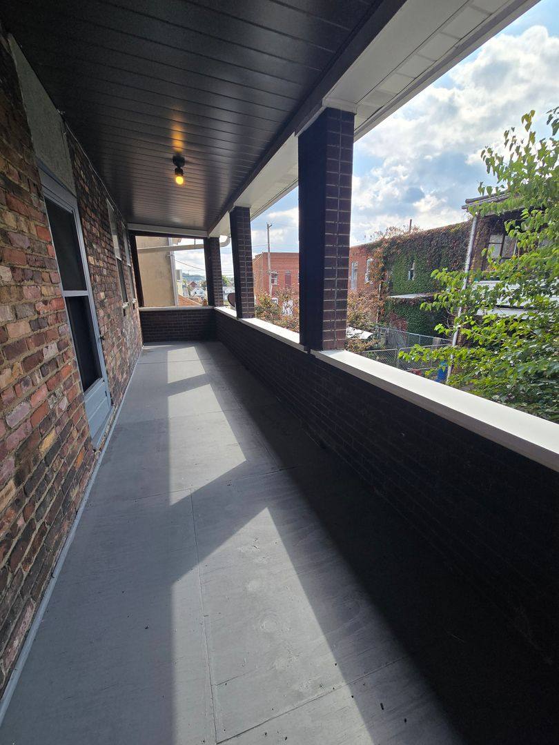 Apartment for rent at 304-3045 Sycamore St, Vandergrift, PA 15690