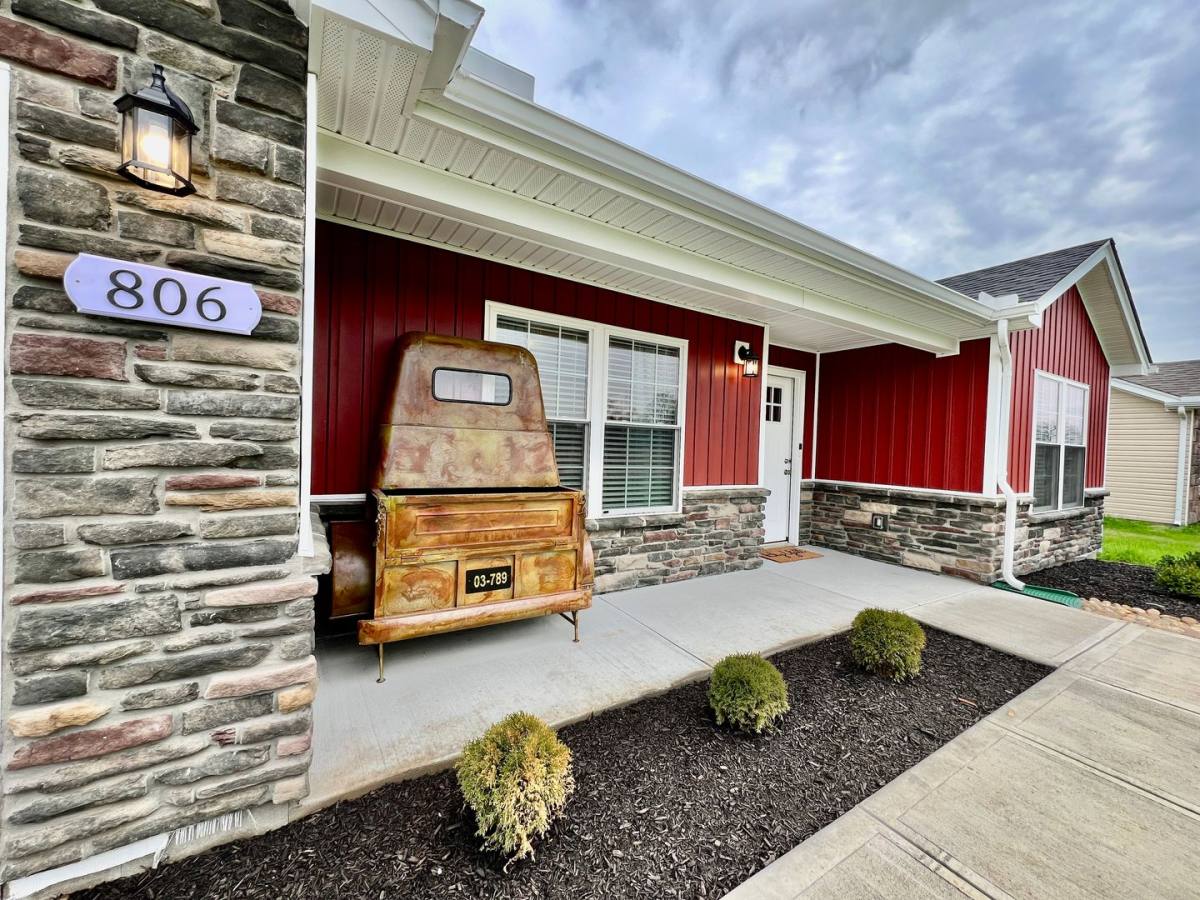 House for rent at 806 Pierson Rd, Trenton, OH 45067