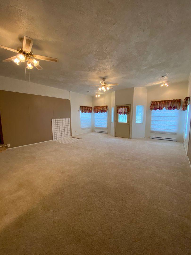 Apartment for rent at 601 W Court, Beatrice, NE 68310