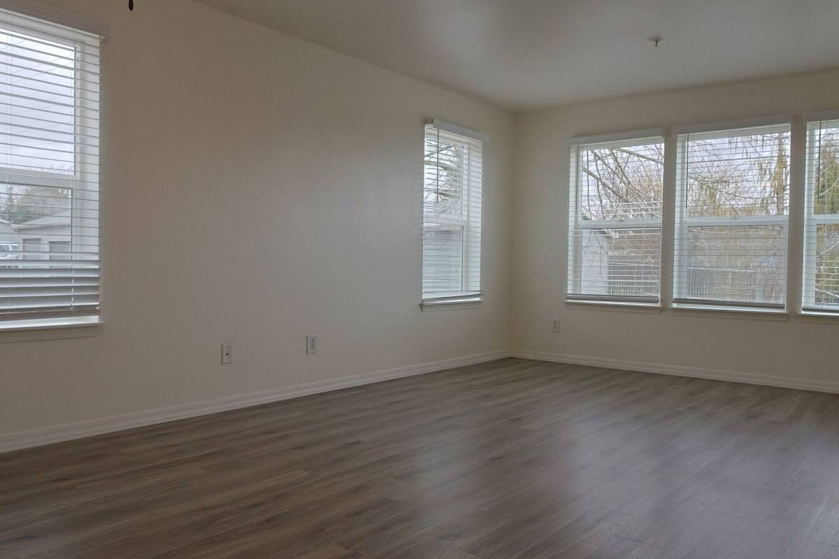 Apartment for rent at 3045 Gehlar Rd NW, Salem, OR 97304