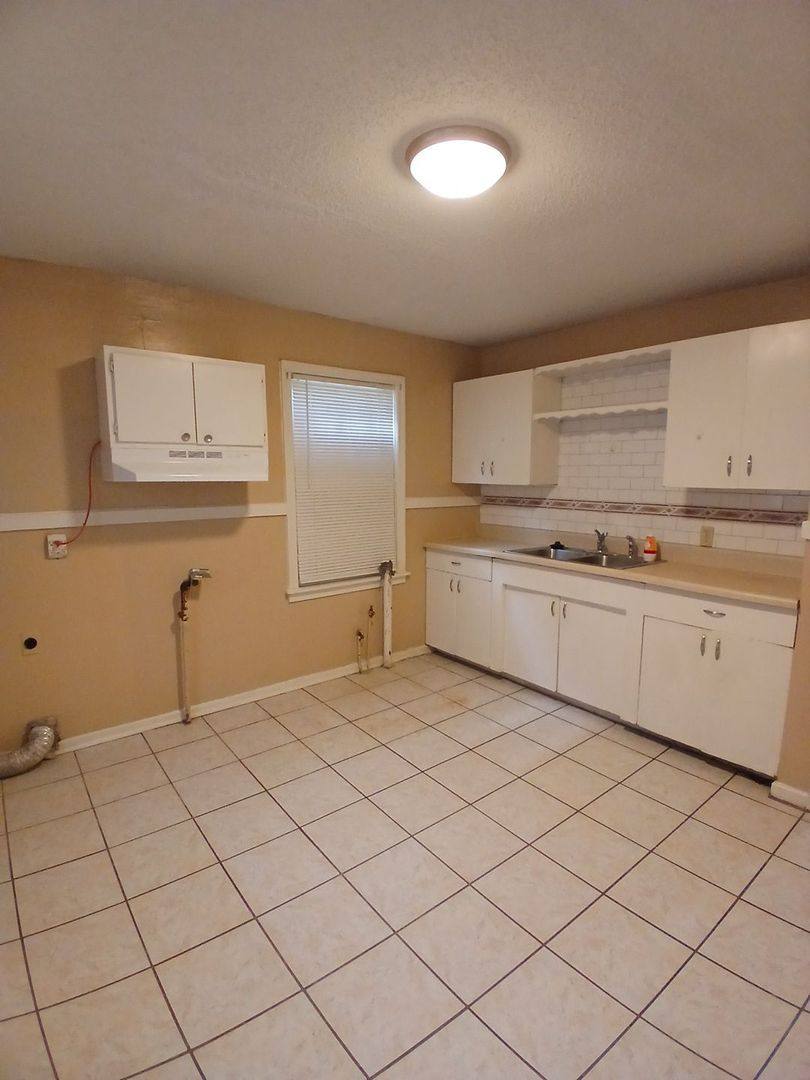 House for rent at 3043 Coleman Ave, Memphis, TN 38112