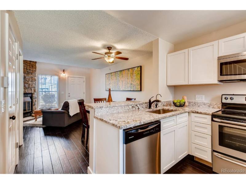 Townhouse for rent at 1681 S Blackhawk Way #F, Aurora, CO 80012