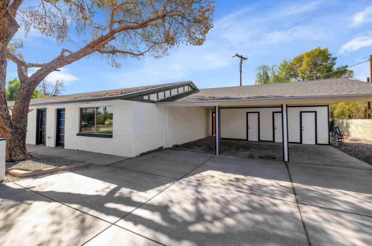 Apartment for rent at 4821 E Sheridan St #3, Phoenix, AZ 85008