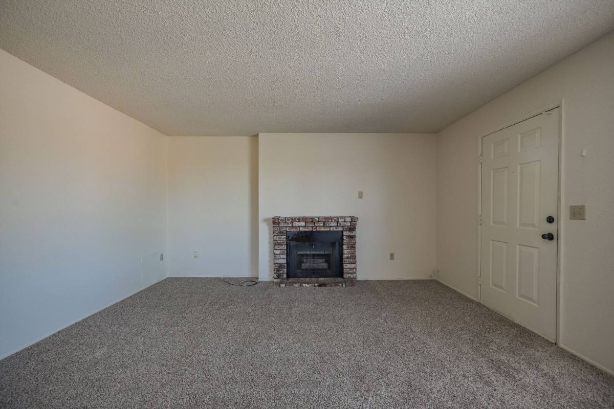 Apartment for rent at 1021 W Perdew Ave, Ridgecrest, CA 93555