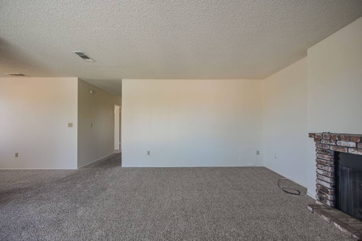 Apartment for rent at 1021 W Perdew Ave, Ridgecrest, CA 93555