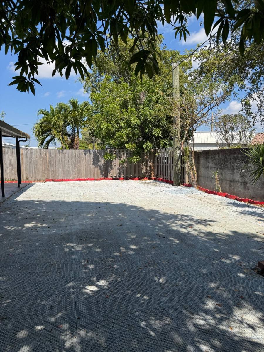 House for rent at 2490 NW 83rd Ave, Fort Lauderdale, FL 33322