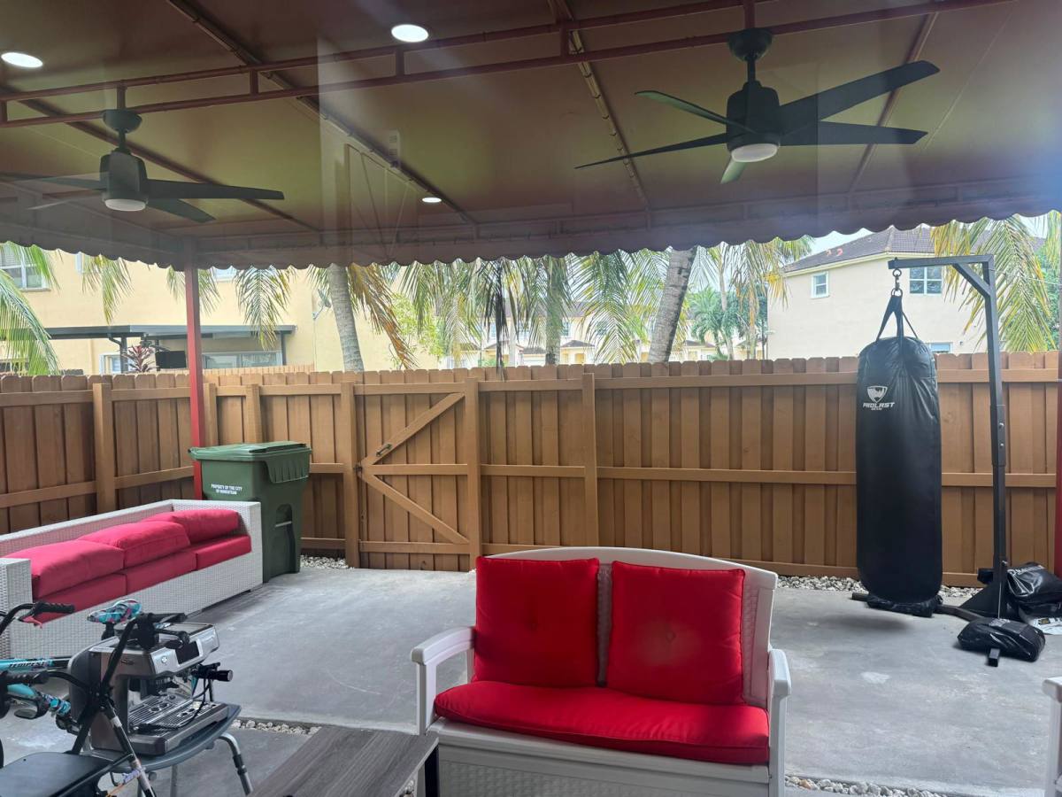 House for rent at 4144 NE 26th St, Homestead, FL 33033