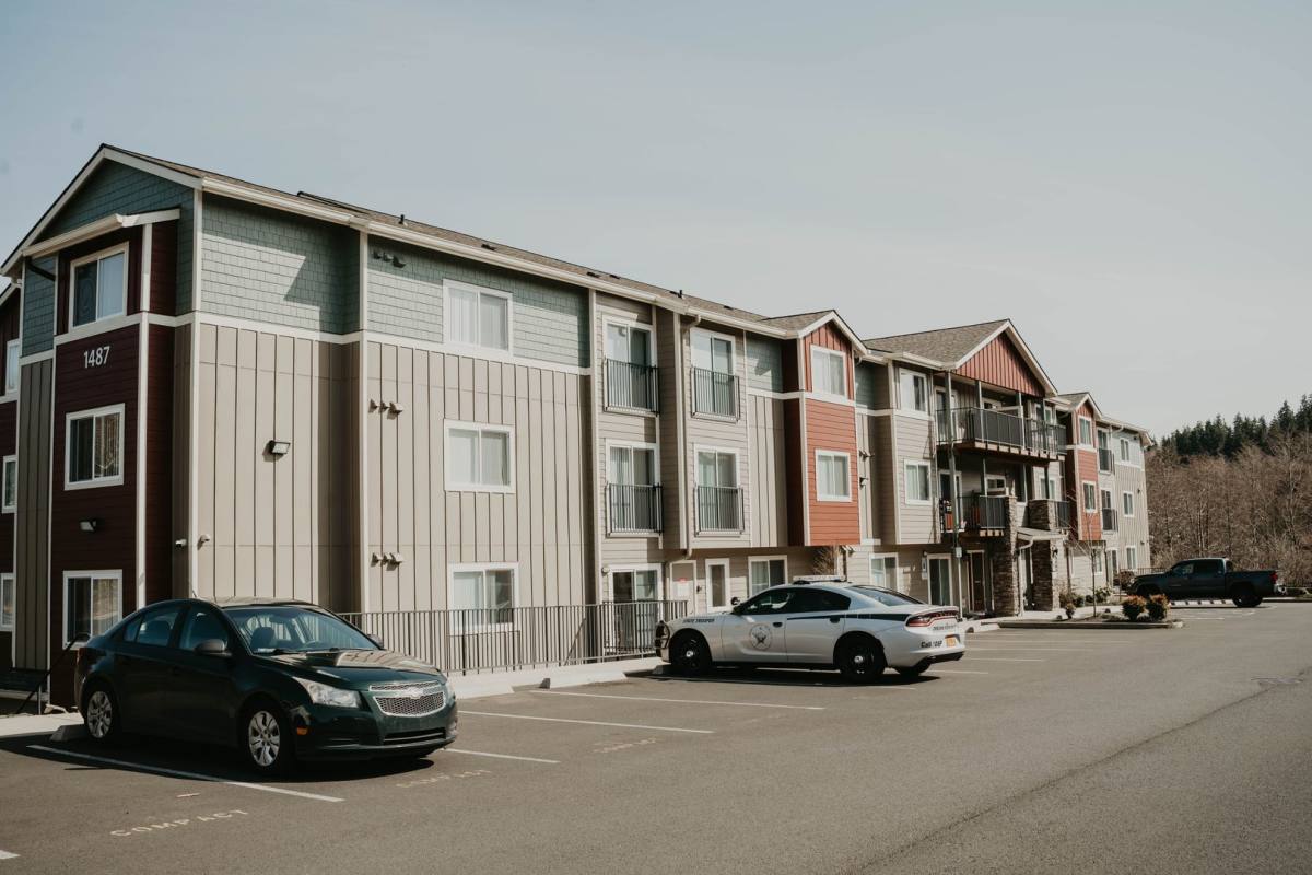 Apartment for rent at 1484 SE Snowberry Lane, Warrenton, OR 97146