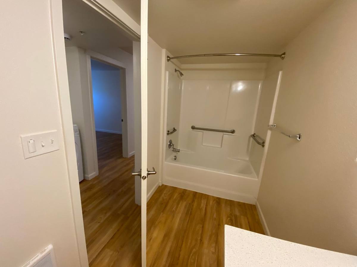 Apartment for rent at 1484 SE Snowberry Lane, Warrenton, OR 97146
