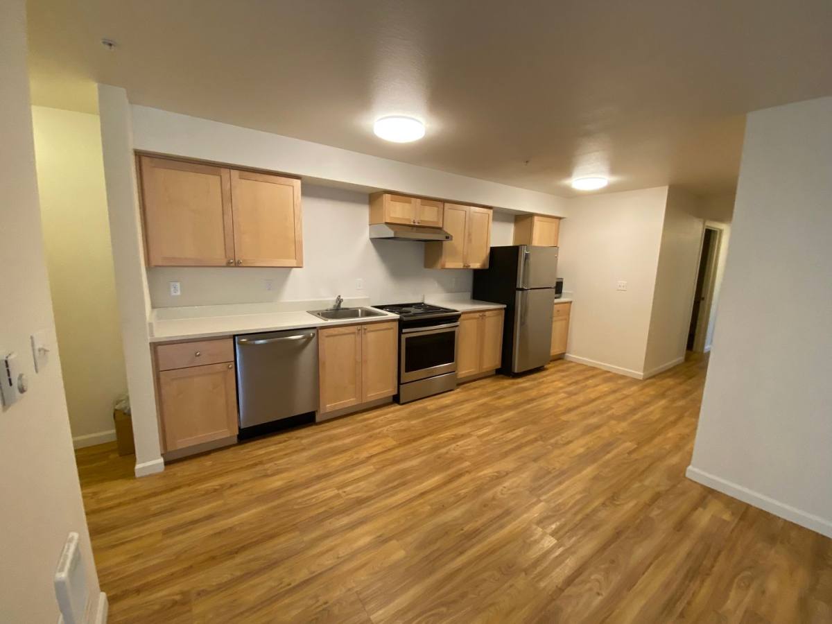 Apartment for rent at 1484 SE Snowberry Lane, Warrenton, OR 97146