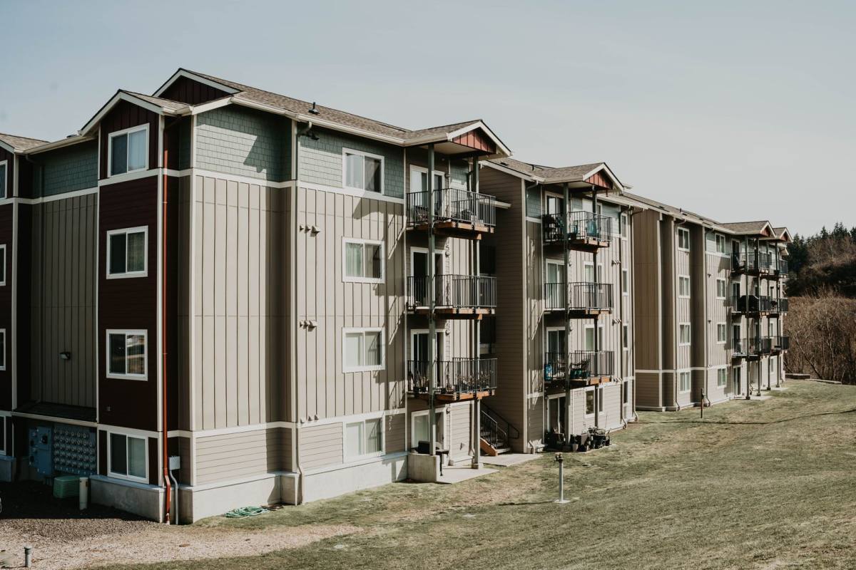 Apartment for rent at 1484 SE Snowberry Lane, Warrenton, OR 97146