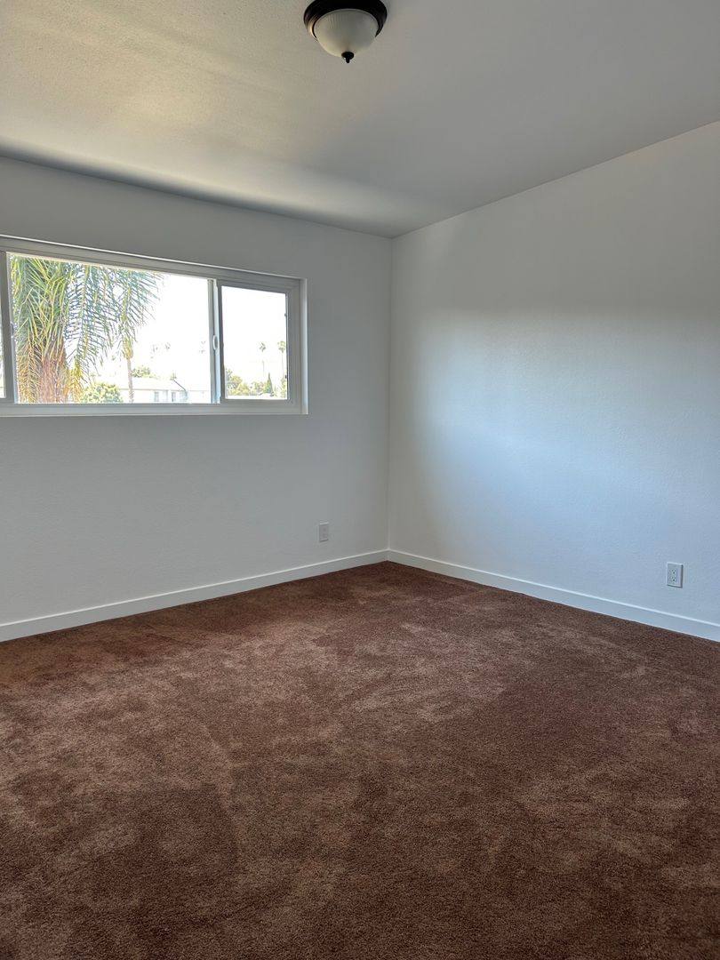 Apartment for rent at 652 E 97th St, Inglewood, CA 90301