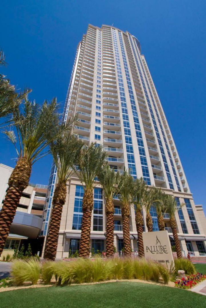 House for rent at 200 W Sahara Ave #1403, Las Vegas, NV 89102