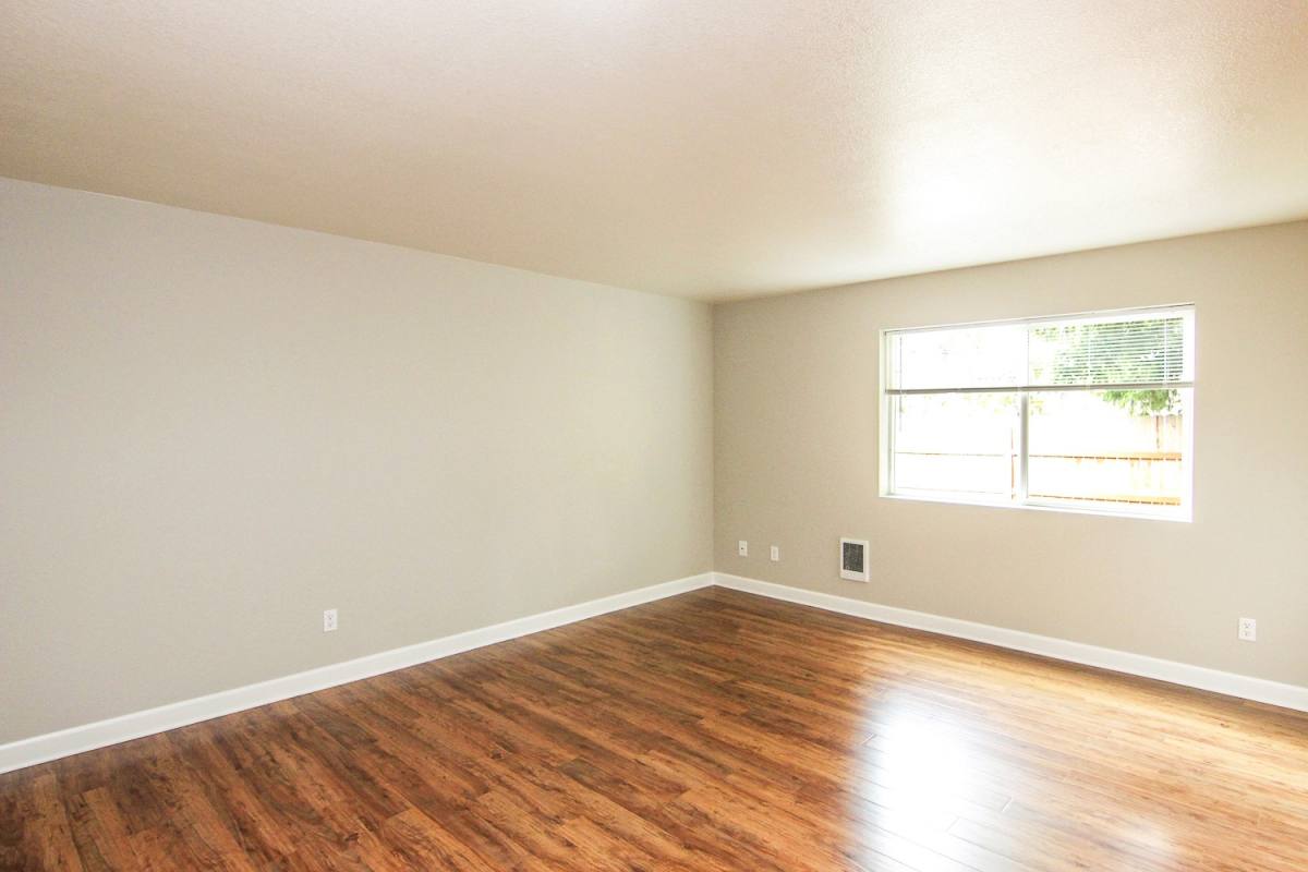 Apartment for rent at 4900 SW 170th Ave, Beaverton, OR 97078