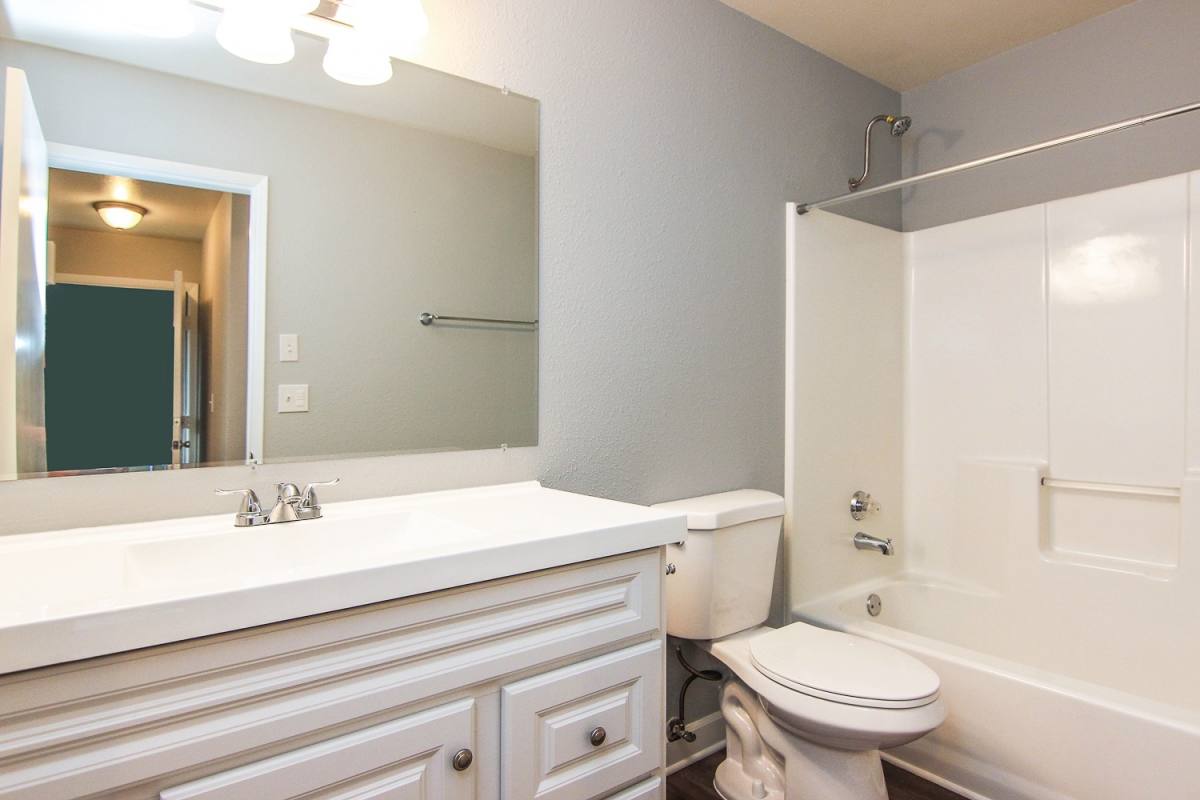 Apartment for rent at 4900 SW 170th Ave, Beaverton, OR 97078