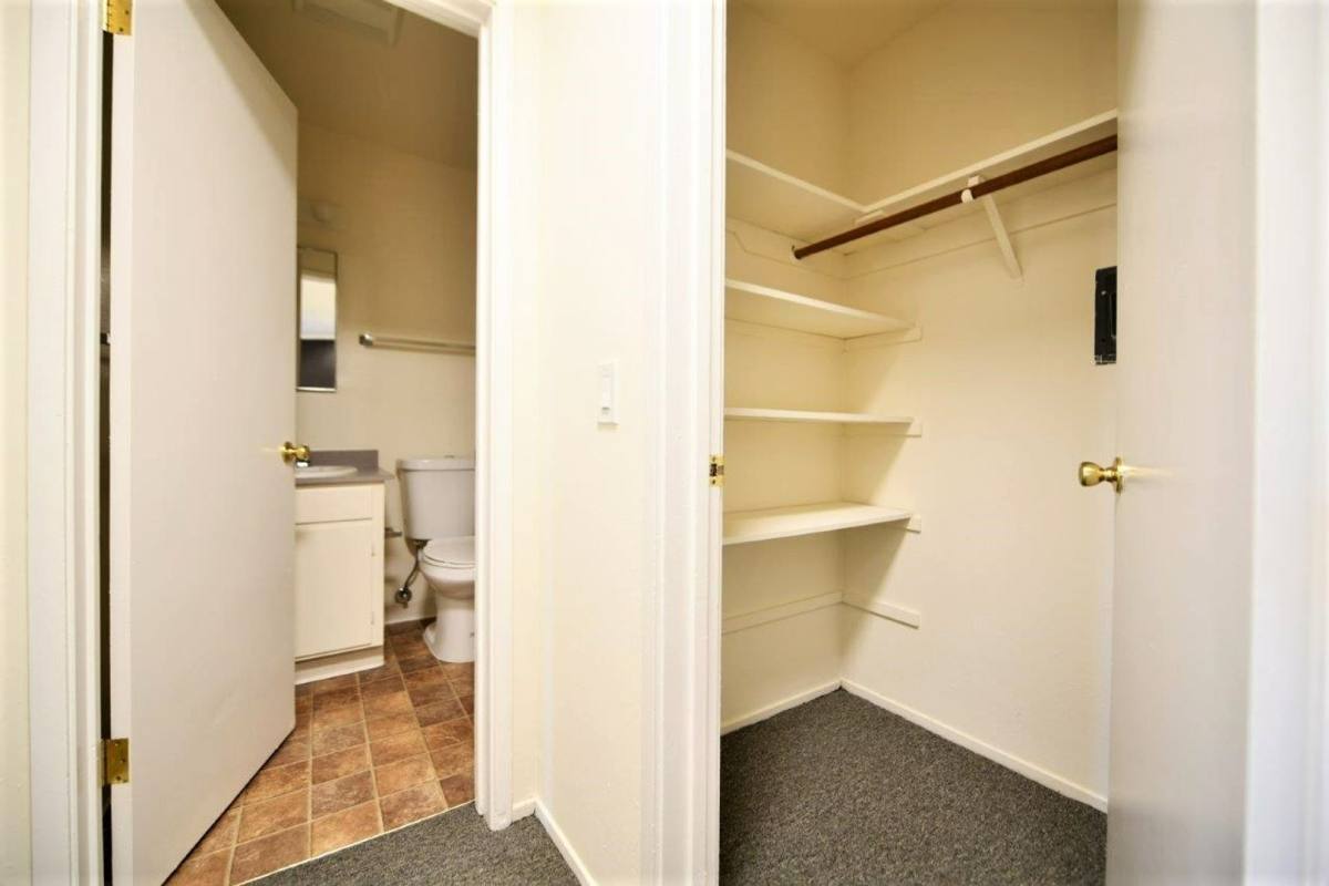 Apartment for rent at 2430 Dwight Way 2550 Telegraph Ave, Berkeley, CA 94704