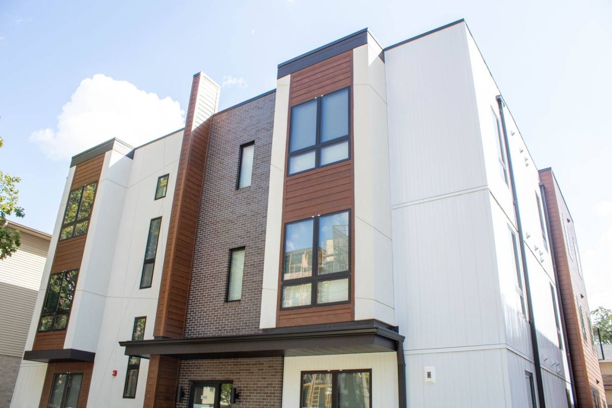 Apartment for rent at 1009 W Stoughton, Urbana, IL 61801