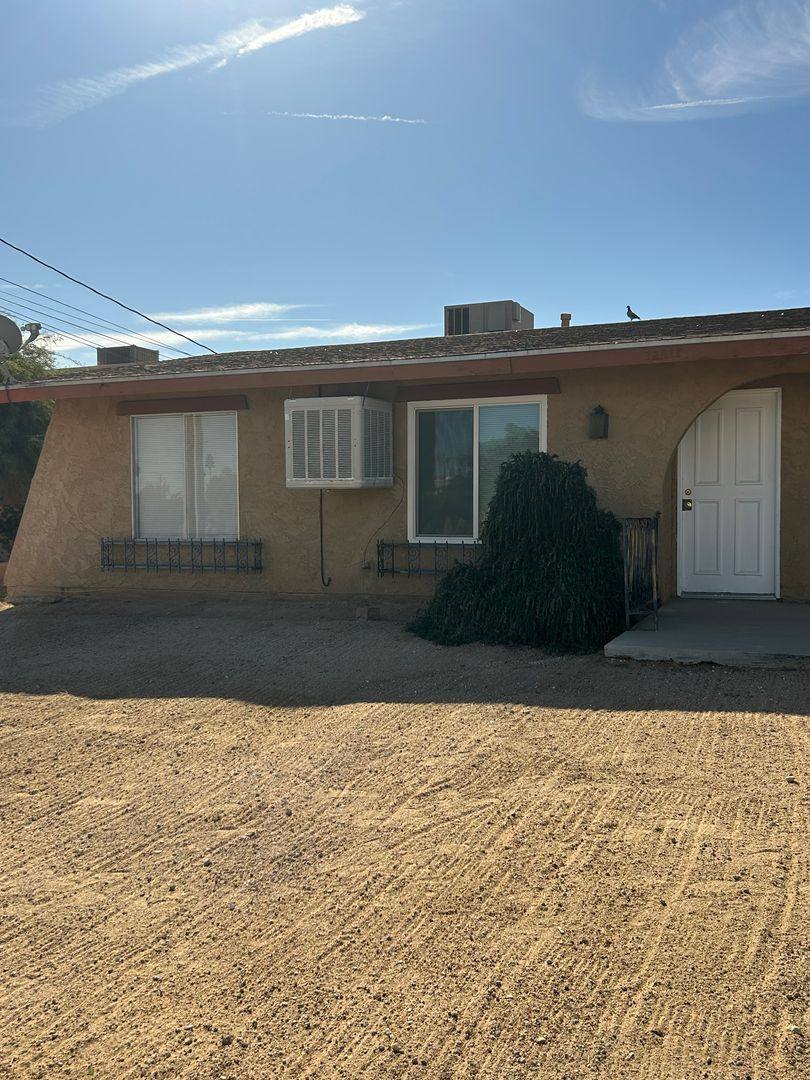 Apartment for rent at 73615 Sun Valley, Twentynine Palms, CA 92277