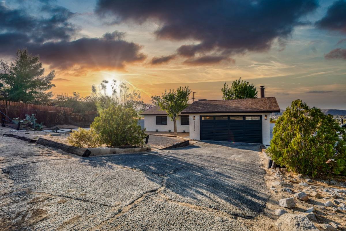 House for rent at 61874 Sunburst Circle, Joshua Tree, CA 92252