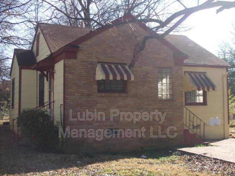 House for rent at 1866 Valley Blvd, Memphis, TN 38106