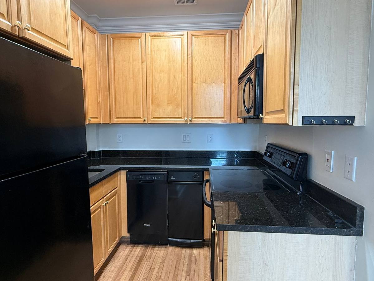 House for rent at 515 N Church St #303, Charlotte, NC 28202