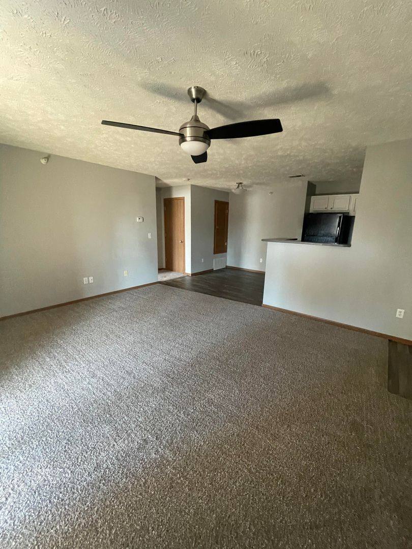 Apartment for rent at 15551 Adams St, Omaha, NE 68137