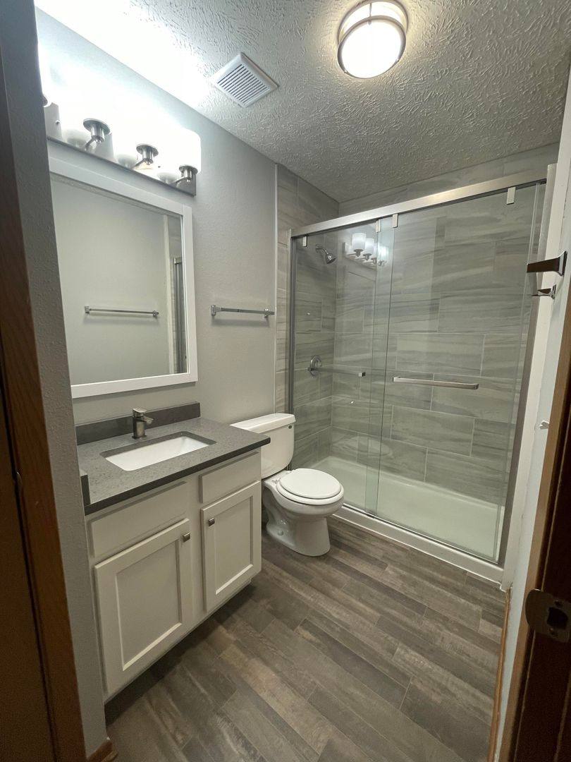 Apartment for rent at 15551 Adams St, Omaha, NE 68137