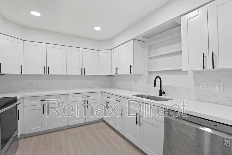 House for rent at 319 S Congress Ave, West Palm Beach, FL 33409
