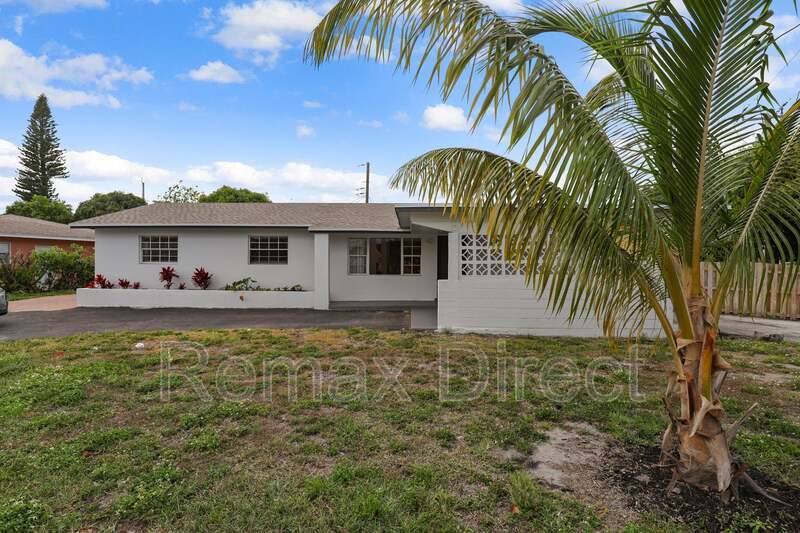 House for rent at 319 S Congress Ave, West Palm Beach, FL 33409