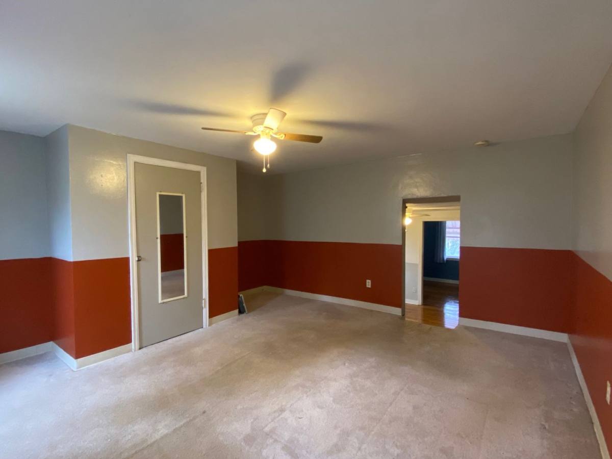Apartment for rent at 5302 Overlook Glen Dr, Pittsburgh, PA 15236