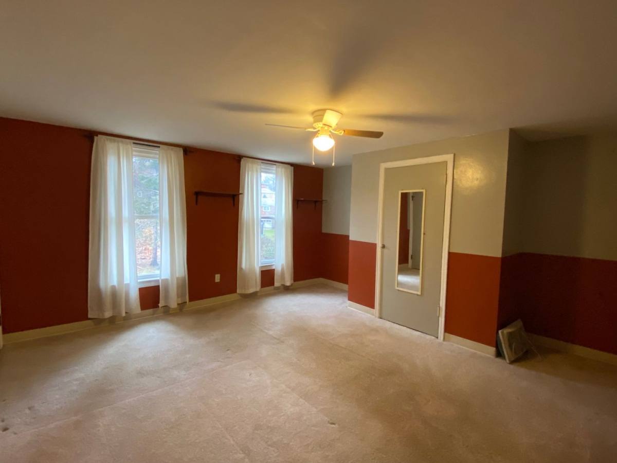Apartment for rent at 5302 Overlook Glen Dr, Pittsburgh, PA 15236