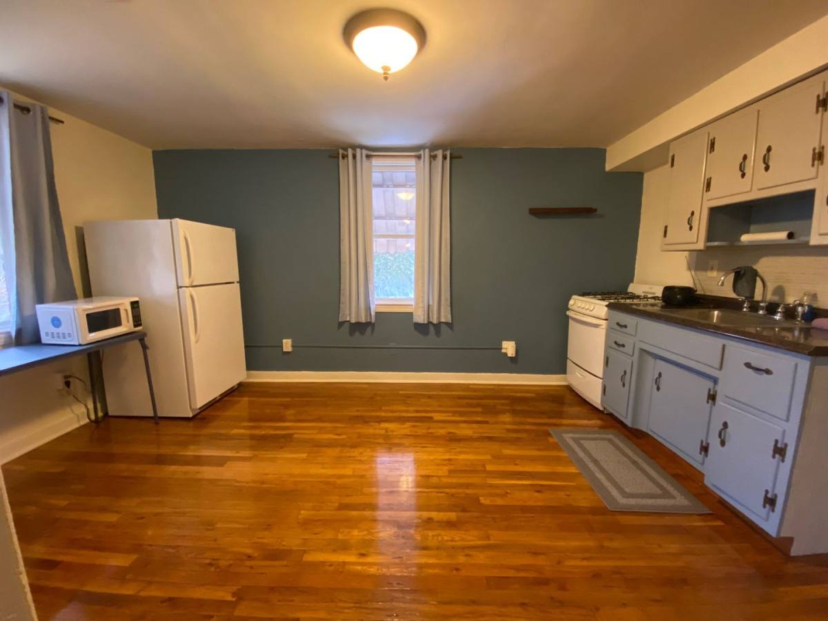 Apartment for rent at 5302 Overlook Glen Dr, Pittsburgh, PA 15236