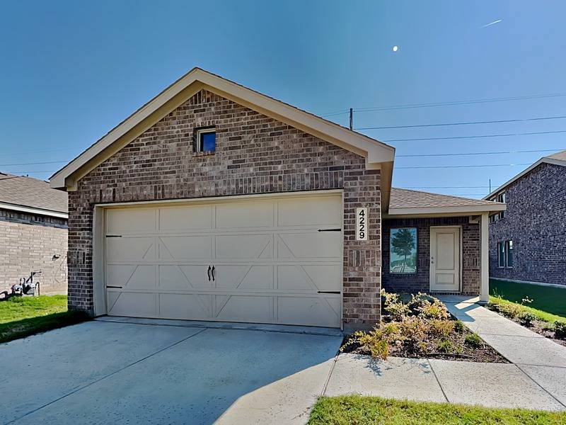 House for rent at 4229 Brindley Rd, Little Elm, TX 75068