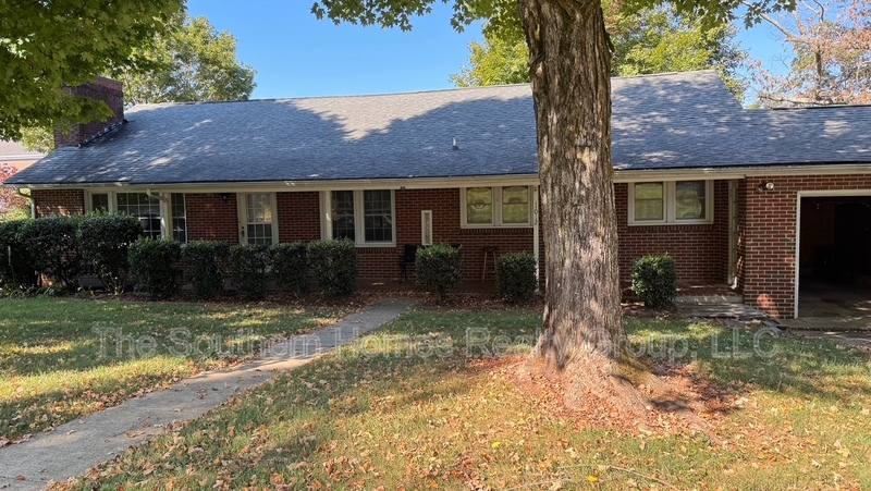 House for rent at 1012 Wilson St, Athens, TN 37303