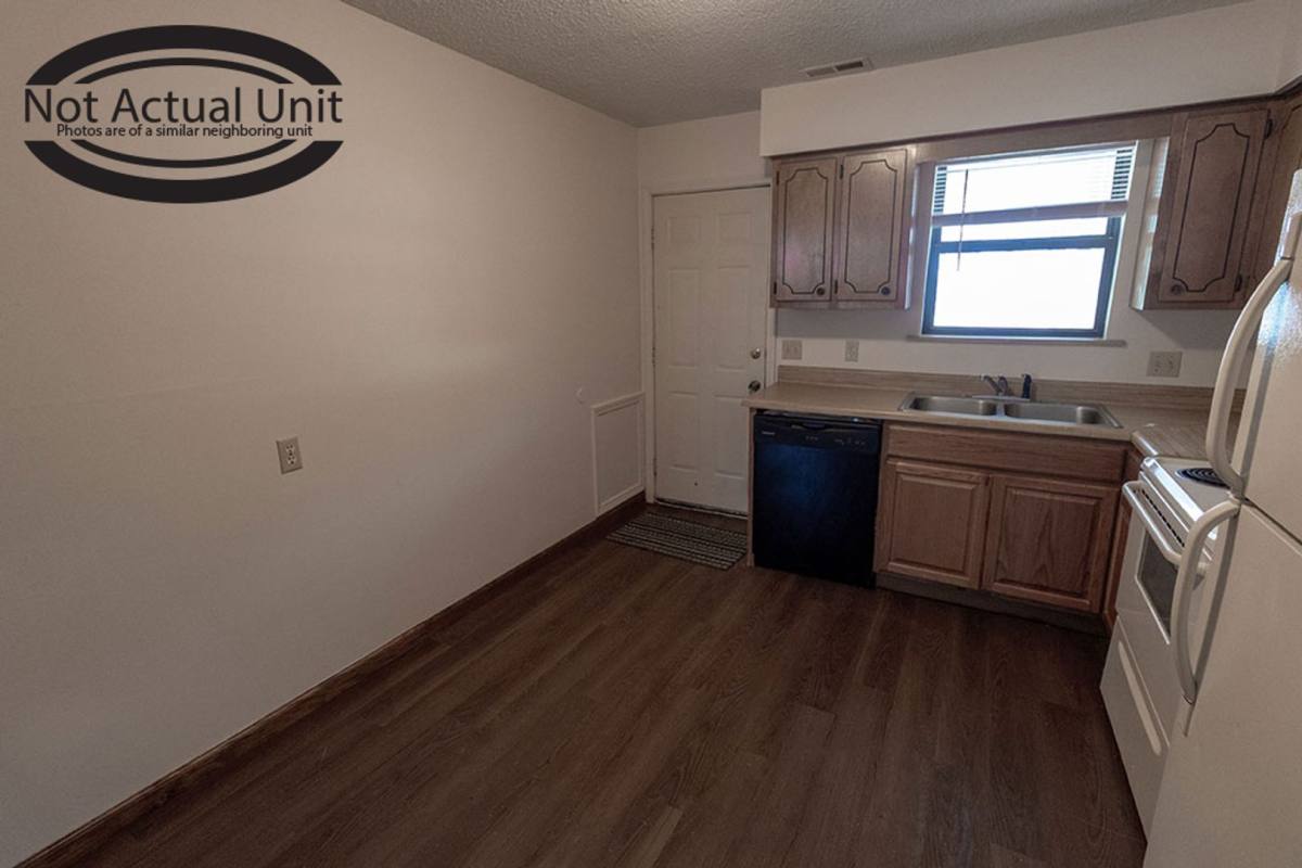 Apartment for rent at 420 N E Park Lane, Columbia, MO 65201