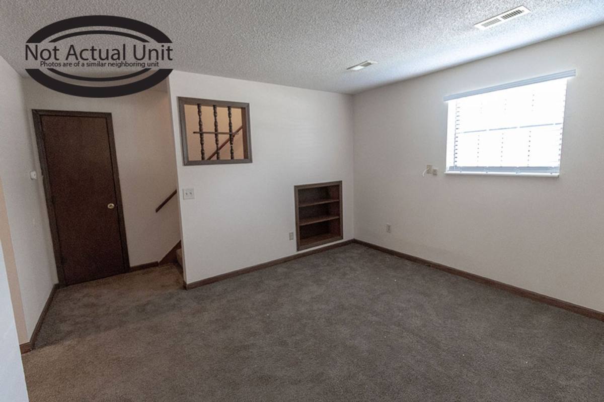Apartment for rent at 420 N E Park Lane, Columbia, MO 65201