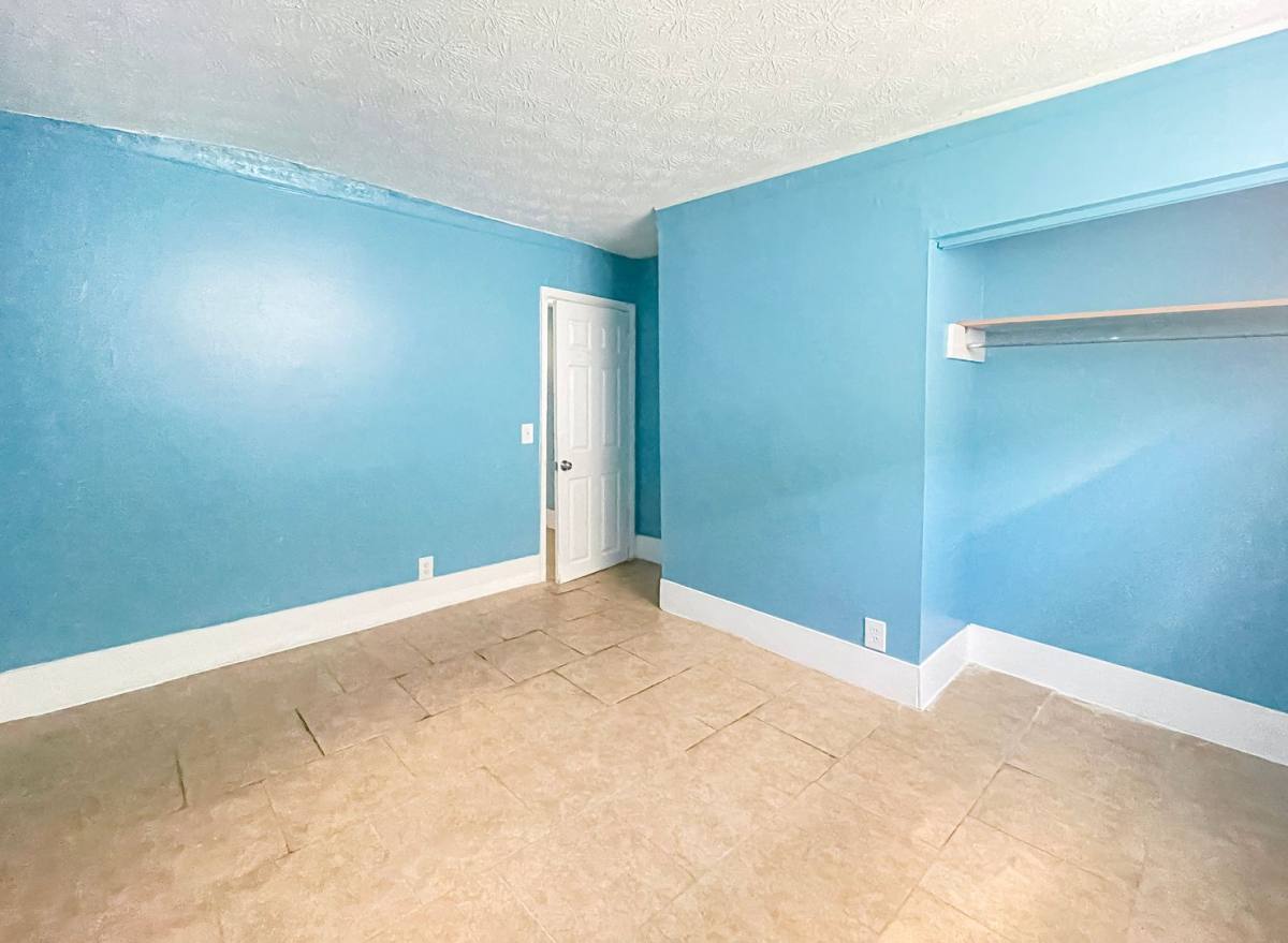 Apartment for rent at 725, 735, 745, 916, & 926 Eaverson St, Jacksonville, FL 32204
