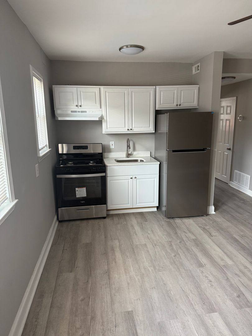 Apartment for rent at 1605 Homestead St, Baltimore, MD 21218