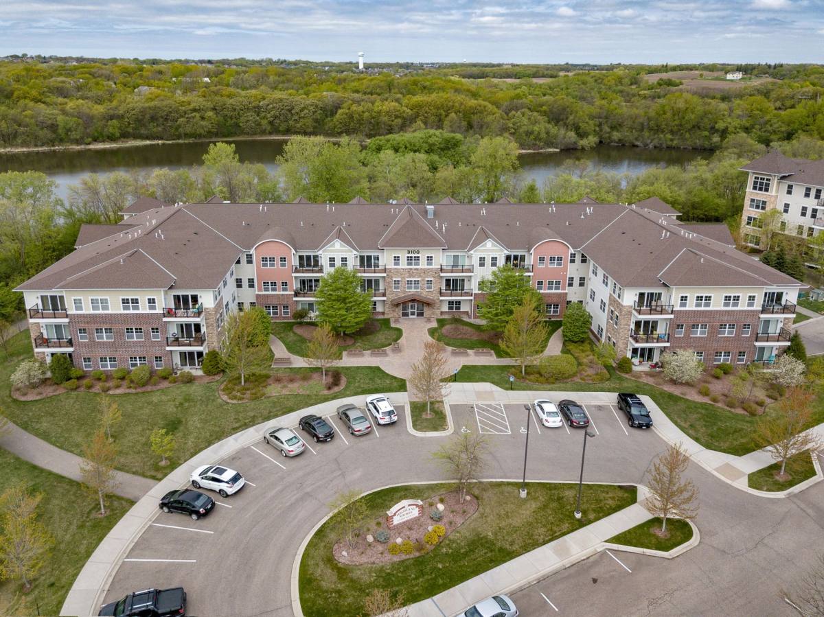 Apartment for rent at 3100 Chestnut St N, Chaska, MN 55318