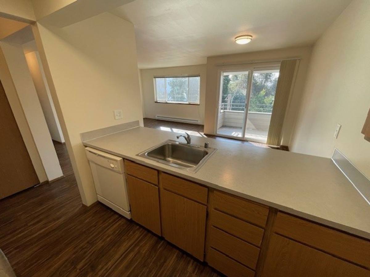Apartment for rent at 5800 22nd Ave NW, Seattle, WA 98107