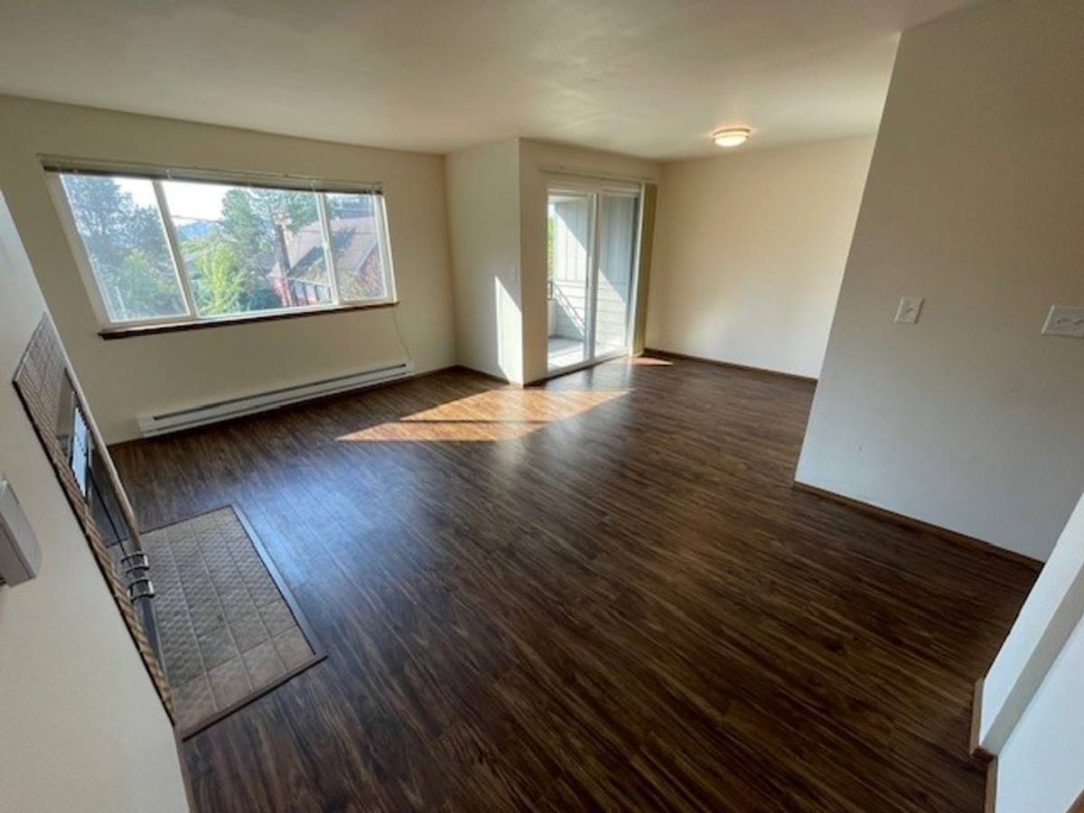 Apartment for rent at 5800 22nd Ave NW, Seattle, WA 98107