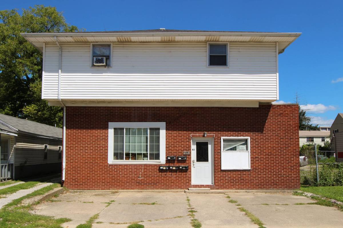 Apartment for rent at 1514 W Jackson St, Muncie, IN 47303