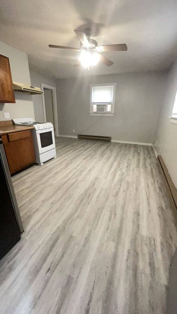 Apartment for rent at 1514 W Jackson St, Muncie, IN 47303