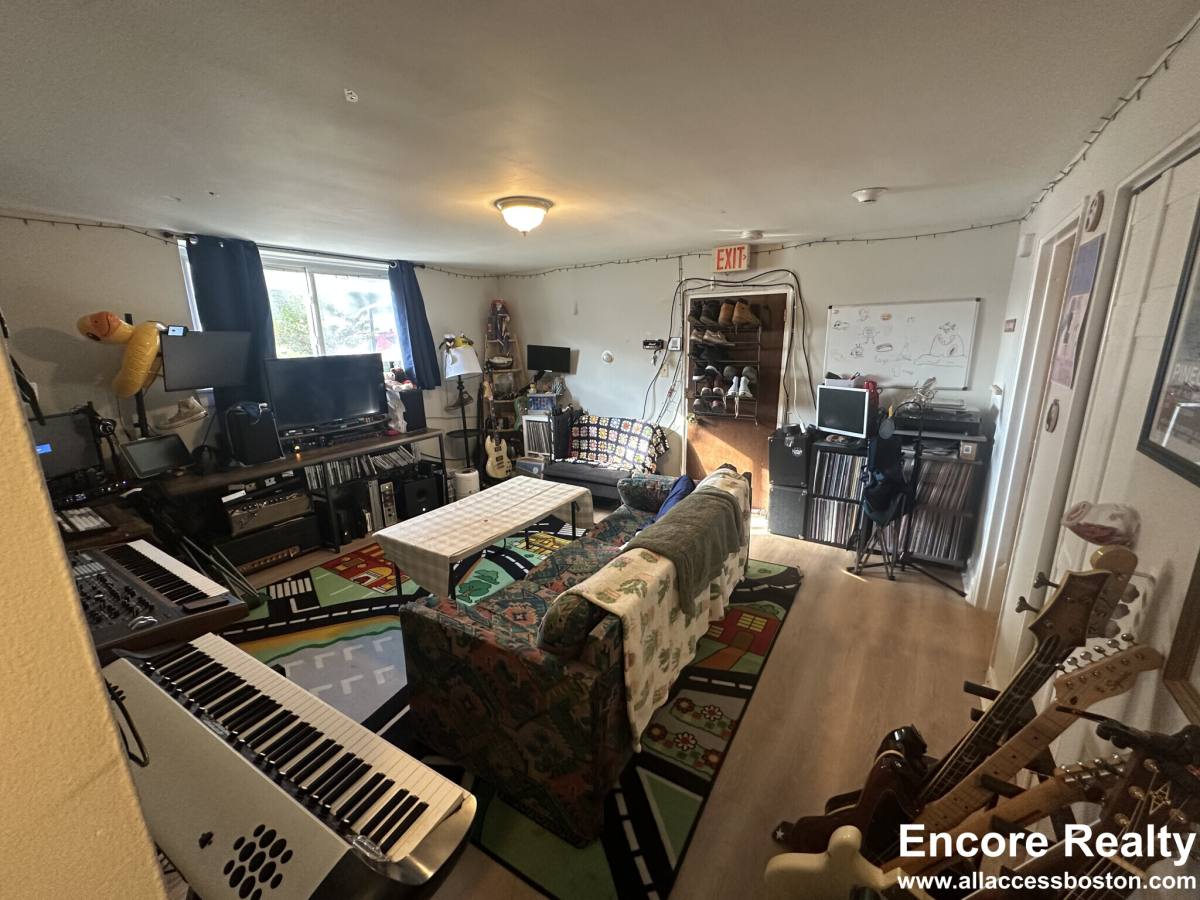 Apartment for rent at 69 Chiswick Rd #7, Brighton, MA 02135