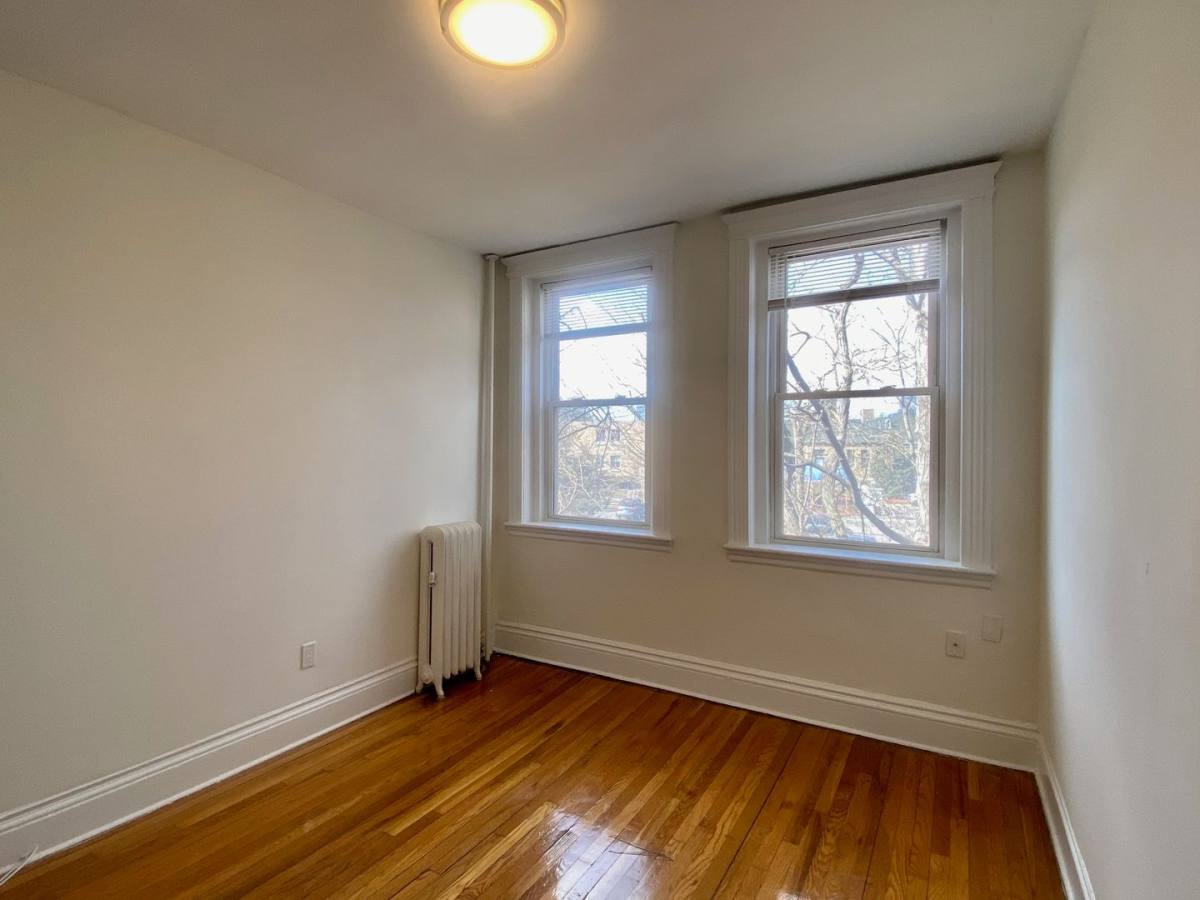 Apartment for rent at 12 Camelot Court #15R, Brighton, MA 02135
