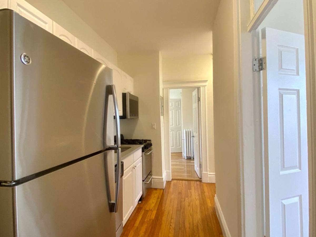 Apartment for rent at 12 Camelot Court #15R, Brighton, MA 02135