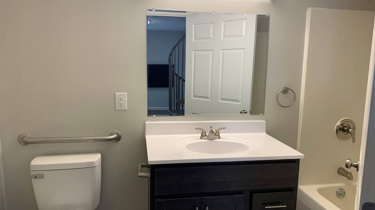 Apartment for rent at 408 E Springfield, Champaign, IL 61820